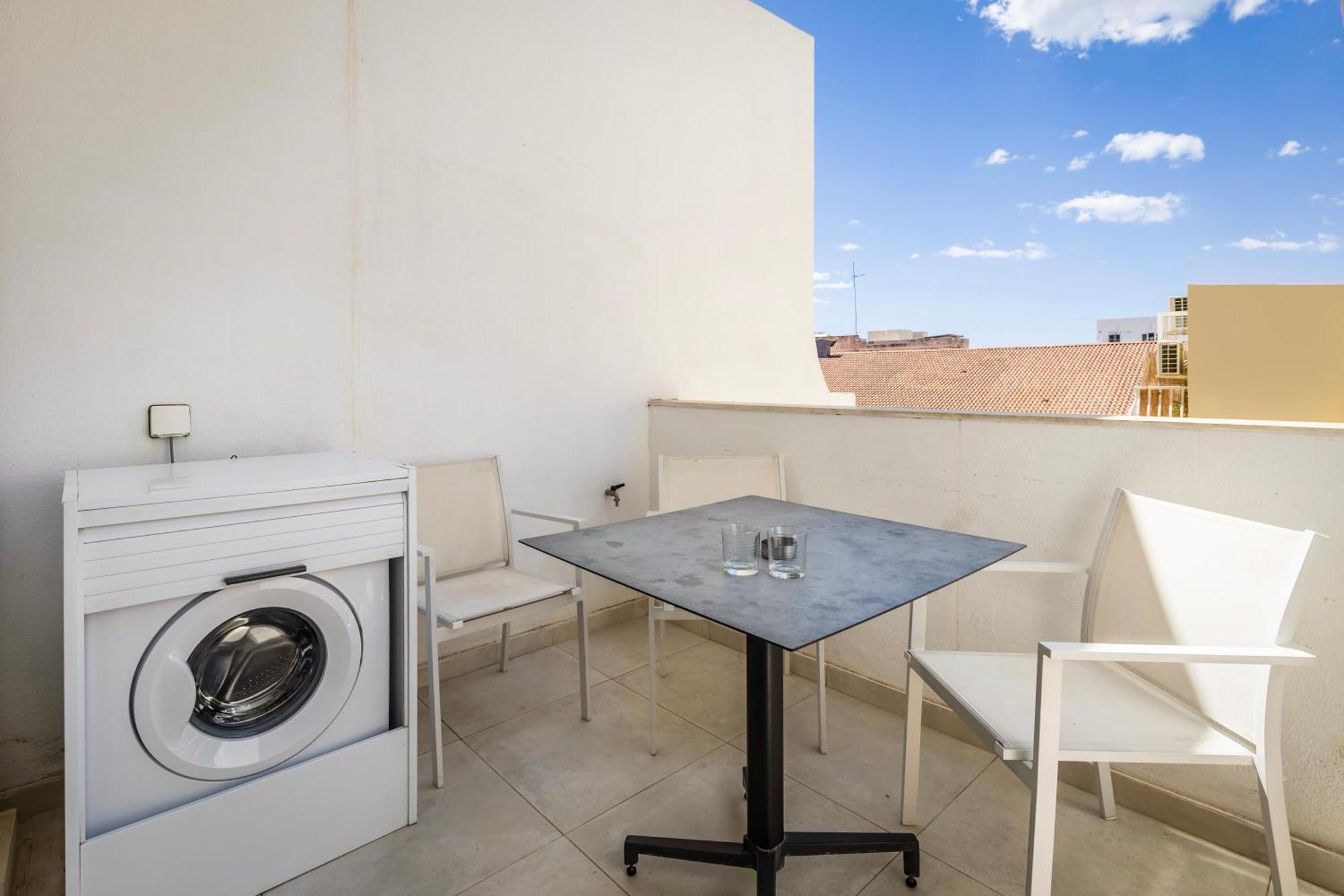 Dorris'S Apartment 5 Min Walk From St Julians San Ġwann Exteriér fotografie